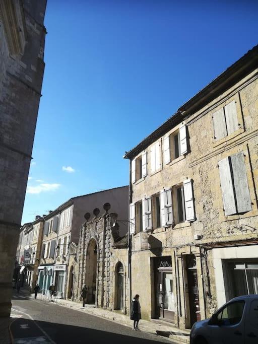 Gite De La Cathedrale 2 Lectoure Εξωτερικό φωτογραφία