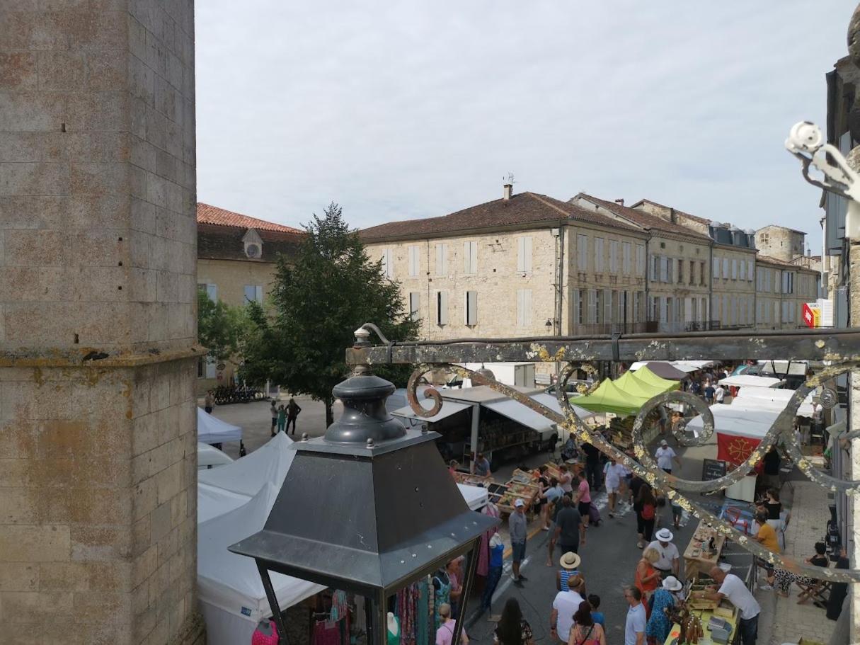 Gite De La Cathedrale 2 Lectoure Εξωτερικό φωτογραφία